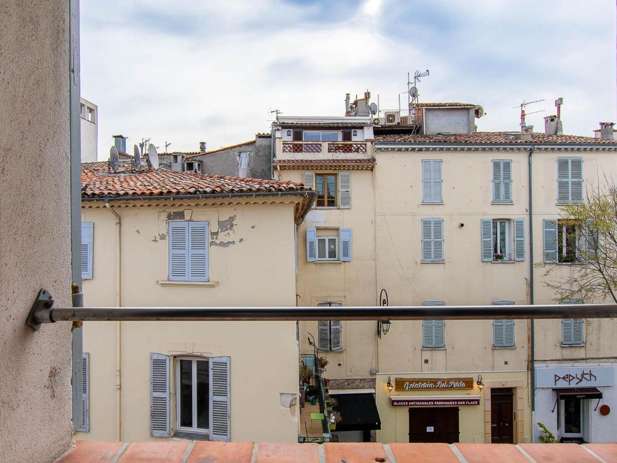 Superbe Appartement Dans Le Coeur De La Ville Antibes Luaran gambar