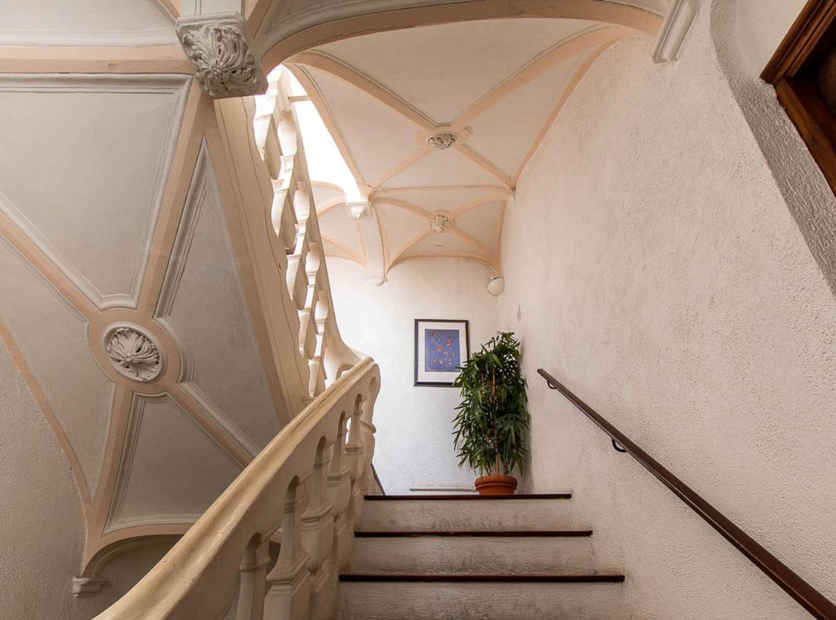 Superbe Appartement Dans Le Coeur De La Ville Antibes Luaran gambar