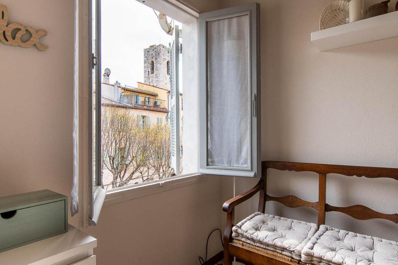 Superbe Appartement Dans Le Coeur De La Ville Antibes Luaran gambar